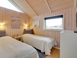 3 bedrooms, Internet