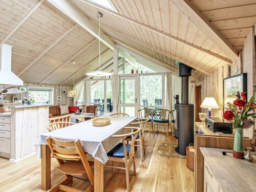 "Ellica" - 50km from the sea by Interhome