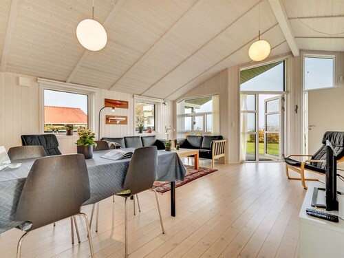 "Duschanka" - 50m to the fjord by Interhome