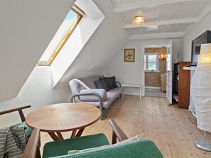 Téléviseur, foyer