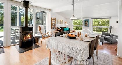 "Raisa" - 200m to the fjord by Interhome