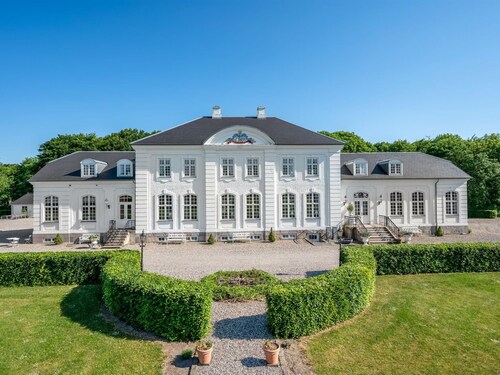 "Eini" - 4.5km from the sea by Interhome