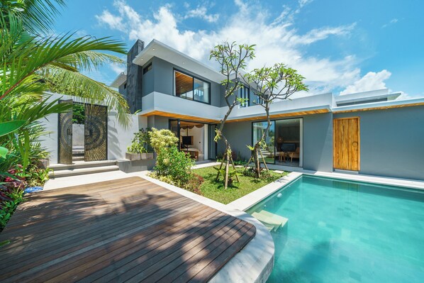 Exterior - Villa Arunika - 2BR Villa (Tabanan)