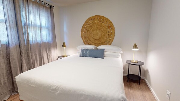 1 bedroom, free WiFi, bed sheets