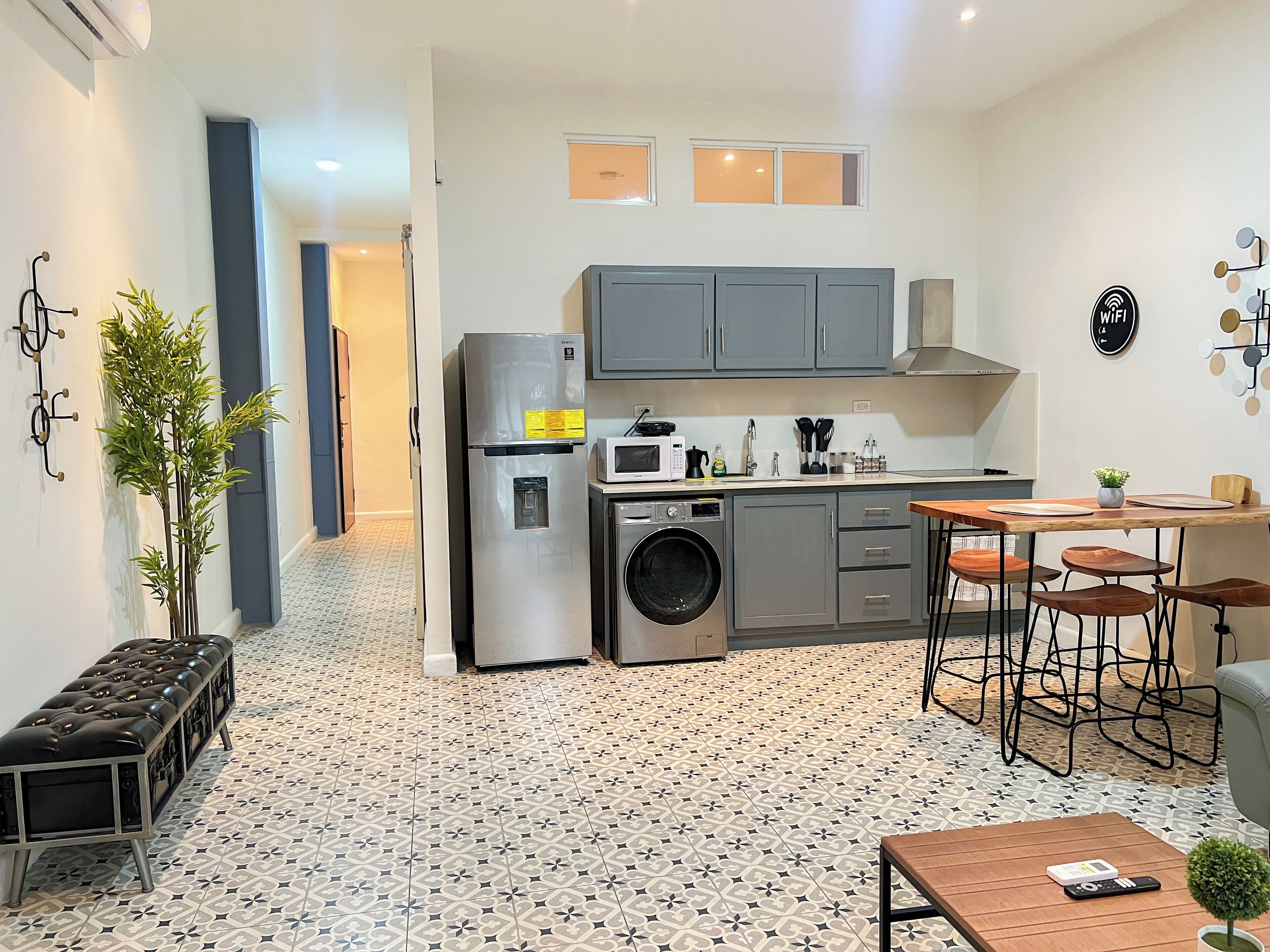 Fridge, microwave, oven, stovetop
