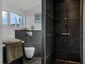 Bathroom - "Hermine" - 600m from the sea by Interhome (Løkken)
