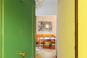 Basic Apartment, 1 Double Bed with Sofa bed | Dining