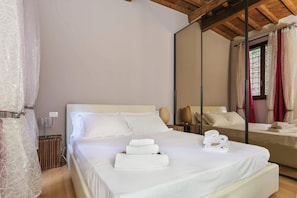 Basic Apartment, 1 Double Bed with Sofa bed