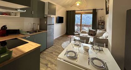 3-room Apartment with Mezzanine, 5 ppl, Méribel - Pets allowed, WiFi