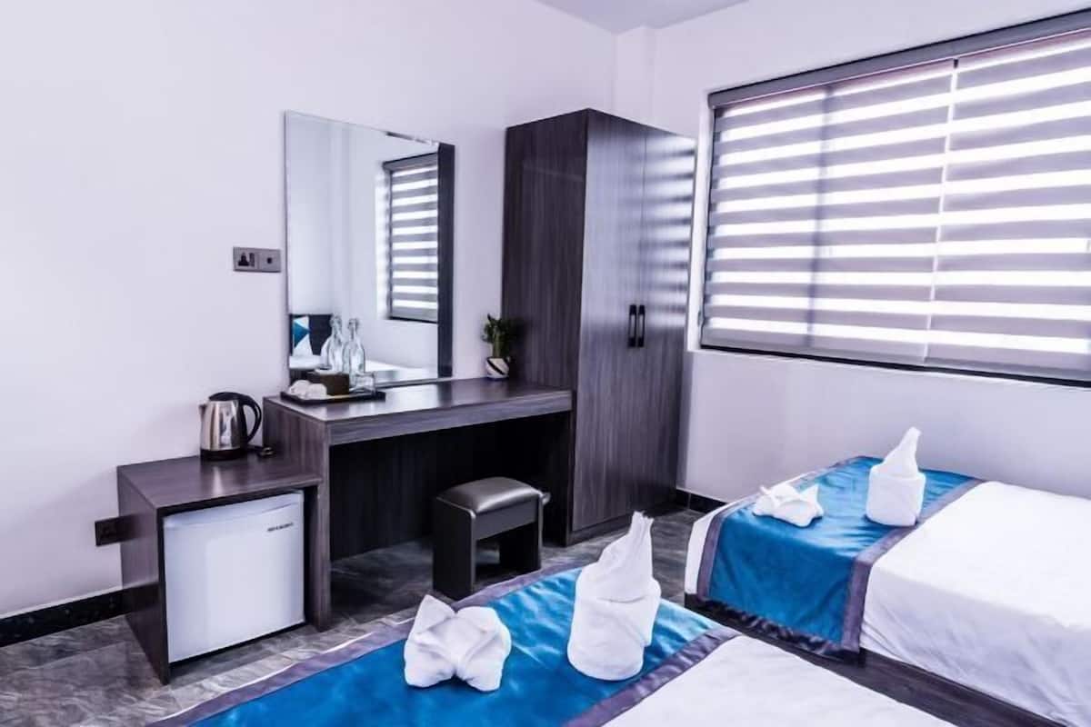 Desk, WiFi (free), bed sheets