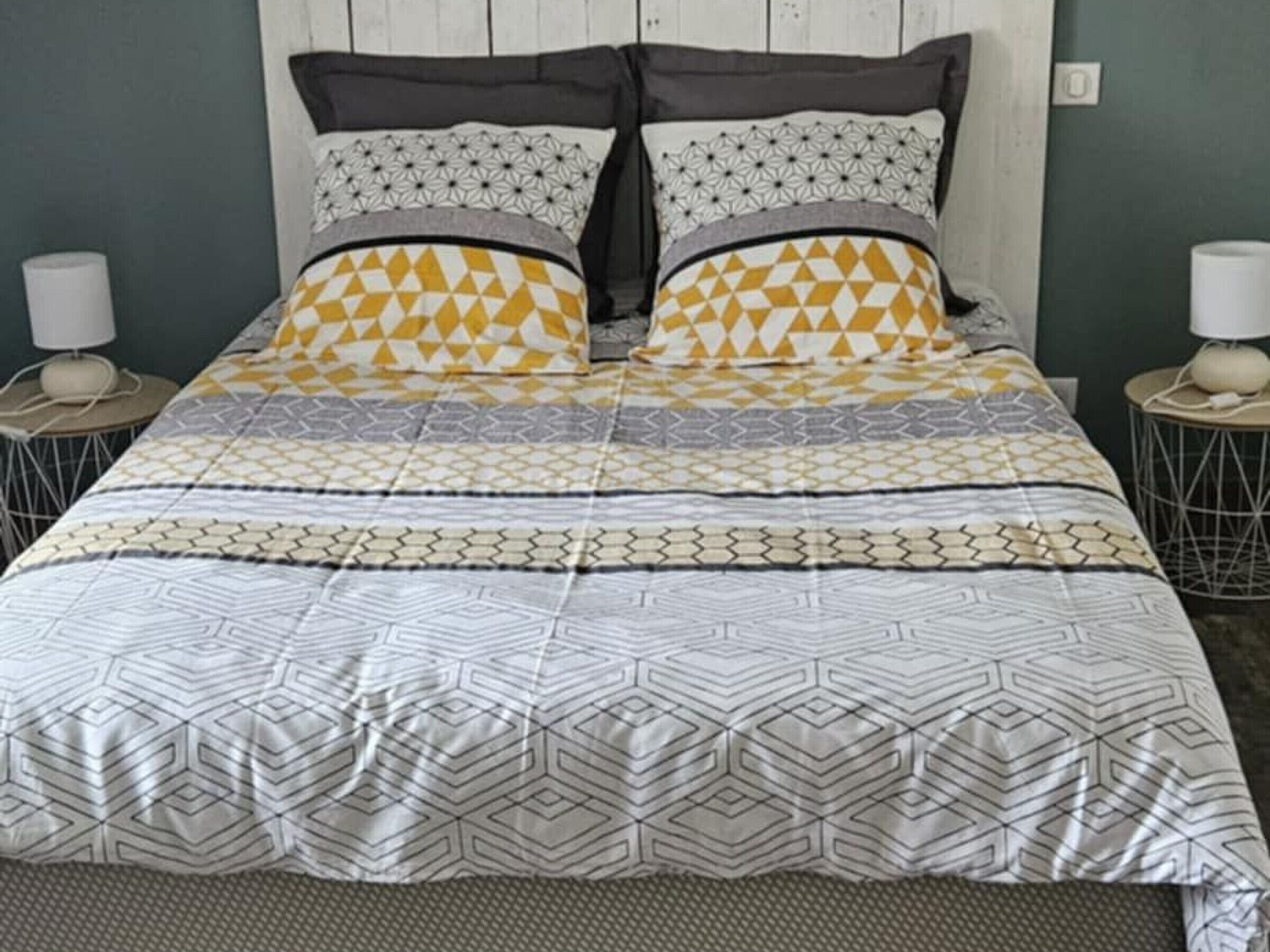 3 chambres, Wi-Fi gratuit, draps fournis