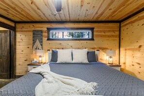 4 habitaciones, tabla de planchar con plancha, wifi y ropa de cama 