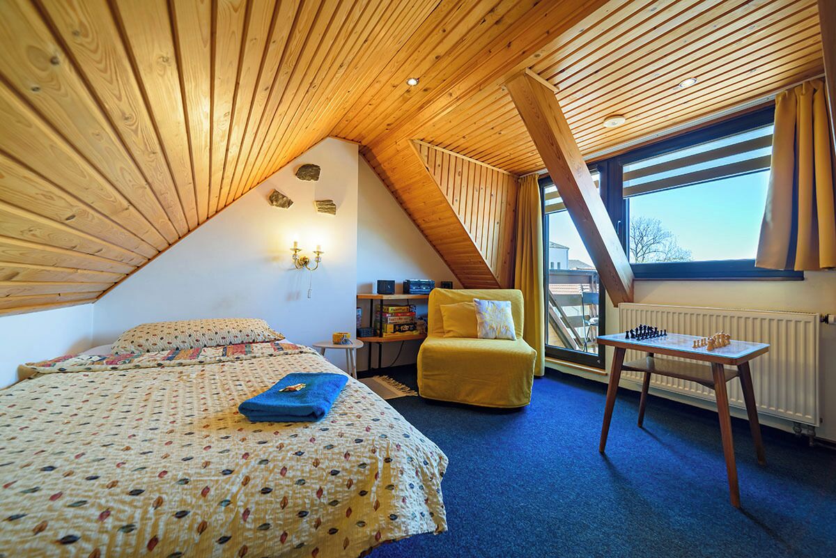 4 Schlafzimmer, Zimmersafe, Bügeleisen/Bügelbrett, Reisekinderbett
