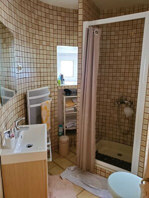Bruser, håndklæder, Sæbe, Shampoo