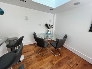 تناول الطعام