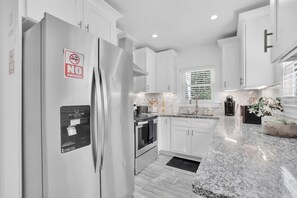 3 bedrooms - Cozy Vibes Buckhead 7 Beds (Atlanta)