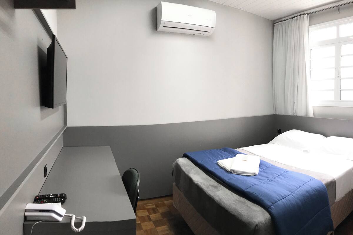 标准房 | 免费 WiFi、床单