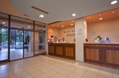 Intelcoop酒店