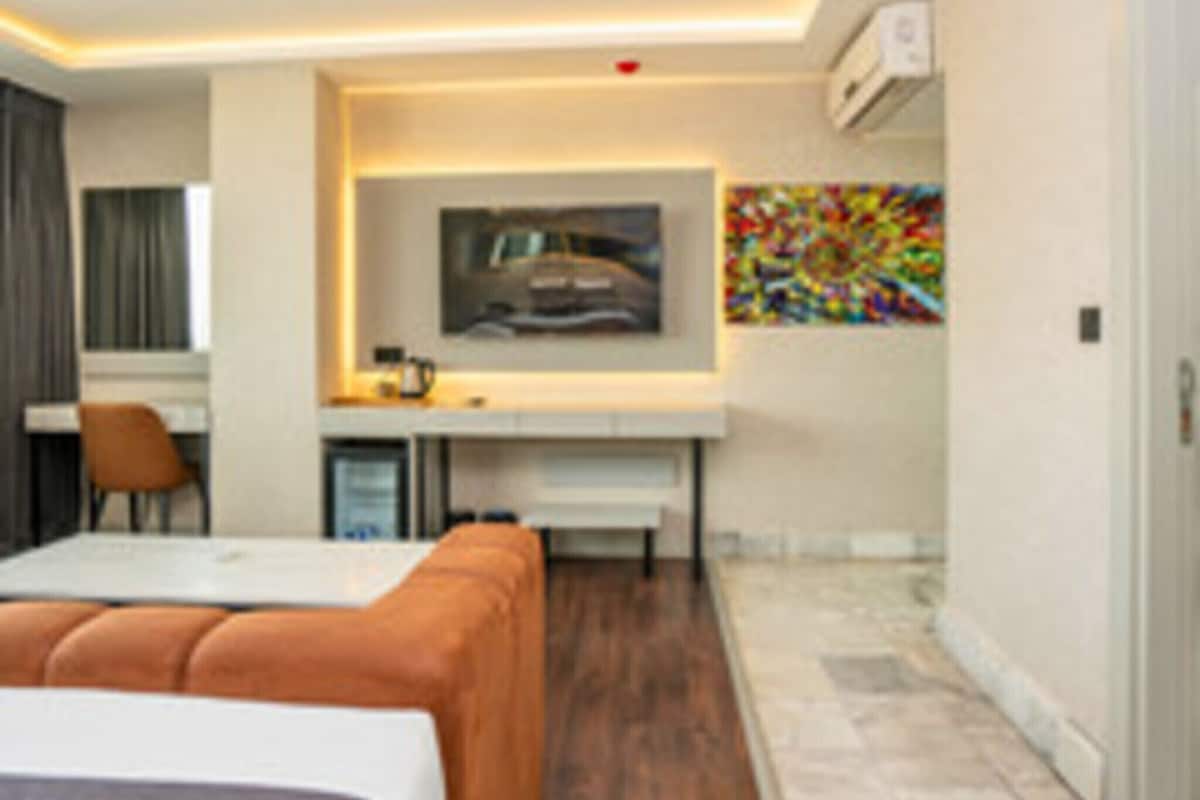 Sábanas italianas Frette, ropa de cama de alta calidad y minibar