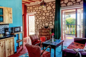 Studio Suite | Individually decorated, individually furnished, desk - Essaouira (Essaouira)