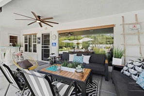 House, Multiple Beds, Pool Access, Mountain View (Mesquite Escape) | Terrace/patio