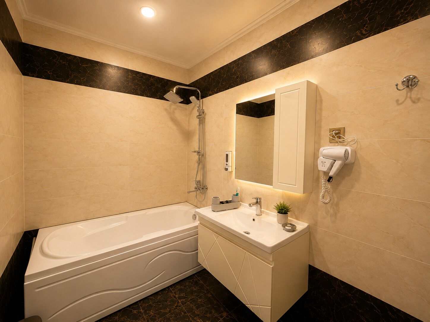 Photo - Royal Meridien Hotel