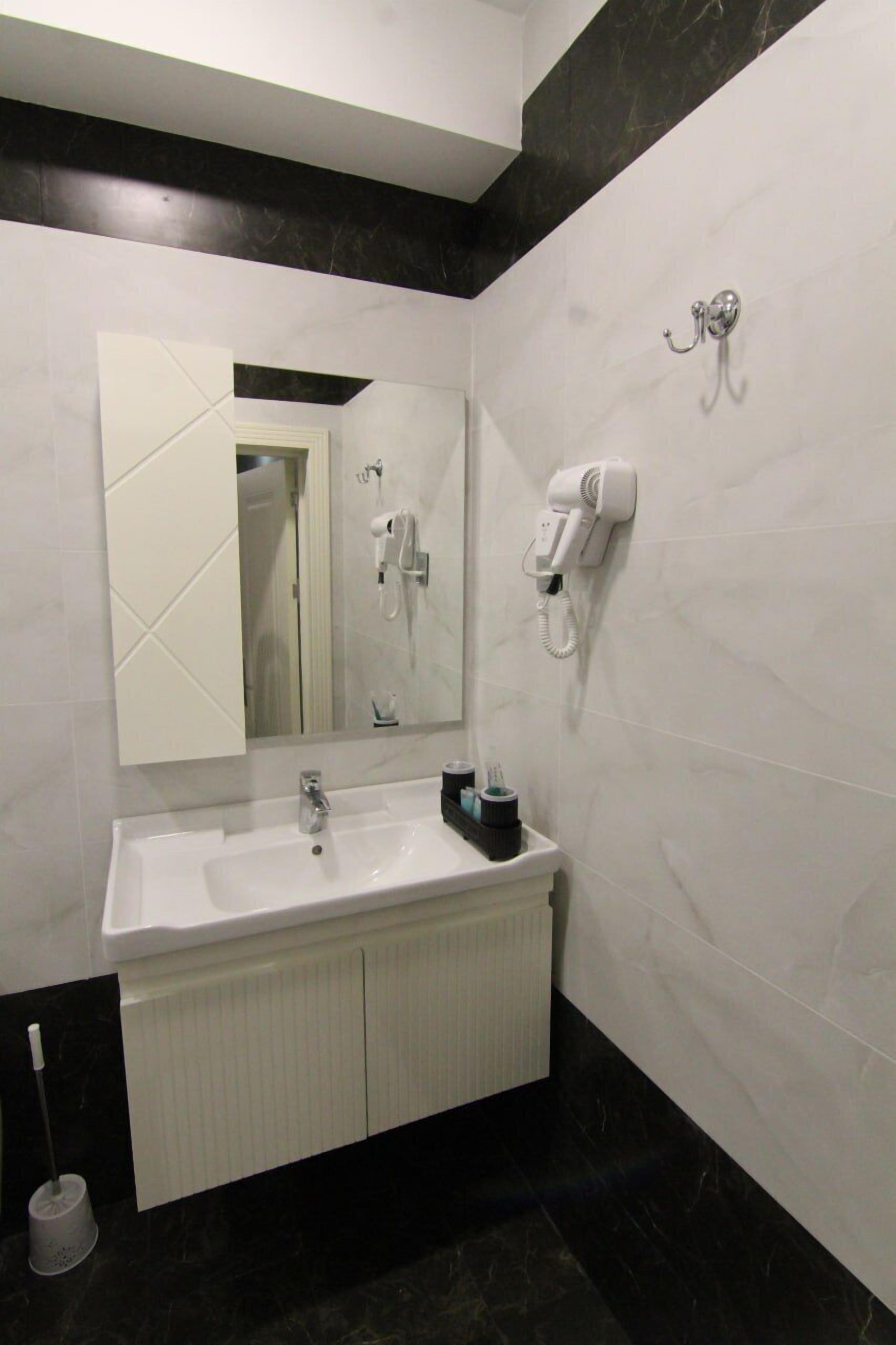 Photo - Royal Meridien Hotel