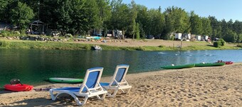 Très beau terrain de Camping, SDD Camping  Lot 24b 