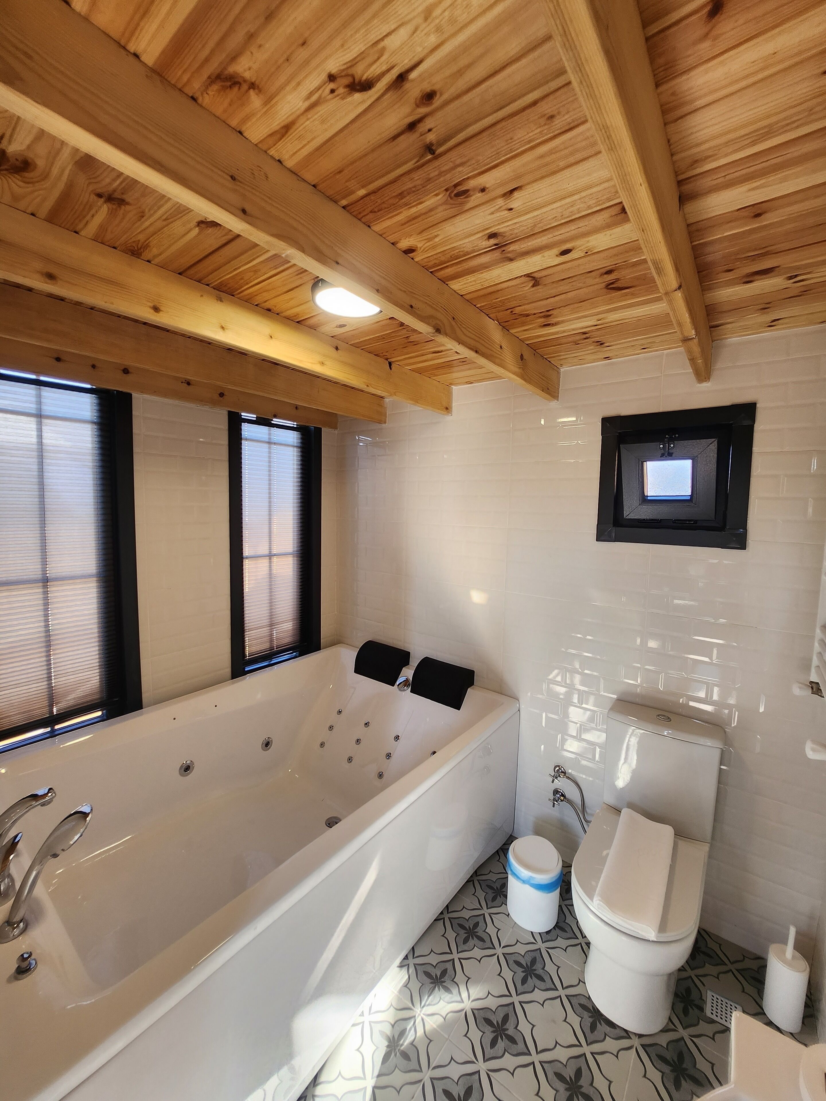 City-Bungalow | Badezimmer