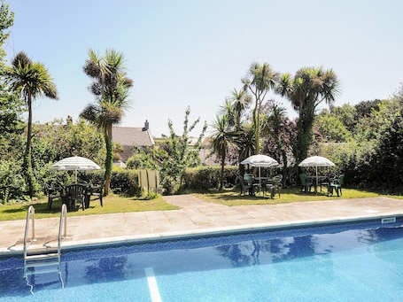 Una piscina techada