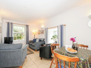 Dining - Dairy Cottage (Helston)