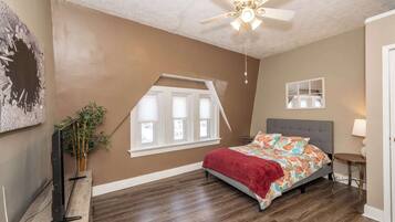 Condo, Multiple Beds, Kitchen | 2 bedrooms, individually decorated, individually furnished, free WiFi
