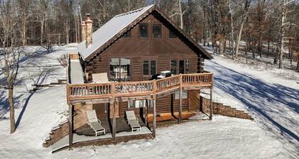 Family Chateau w stream, 12 acres, close to ATV, Snowmobile, trails- Hayward WI