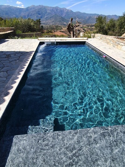 Appartement T2 Situé Dans un Charmant Village de la Région du Nebbiu