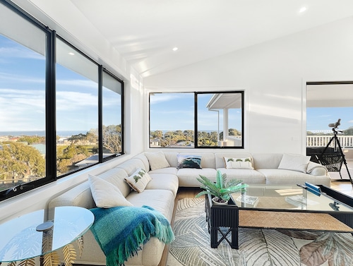 Shelley Beach Retreat