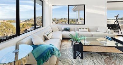 Shelley Beach Retreat