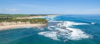 Shelley Beach Retreat