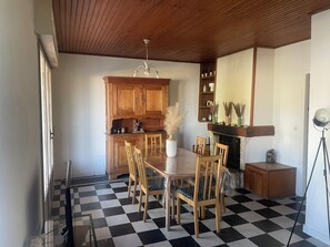 用餐