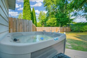 Baignoire à remous extérieure