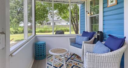 Waterfront cottage in historic Charlestown, Maryland