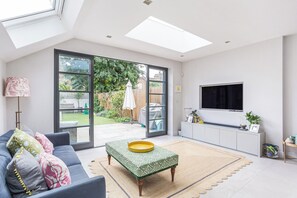 Smart-TV og stereoanlegg