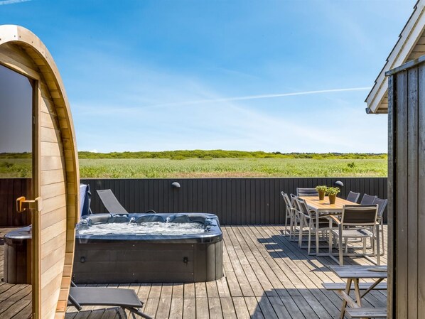 Buiten dineren