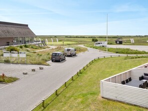Property grounds - "Bosse" - 2.3km from the sea by Interhome (Rømø)