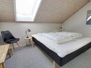 2 bedrooms, Internet