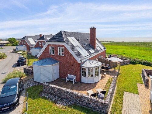 "Langsom" - 100m from the sea by Interhome