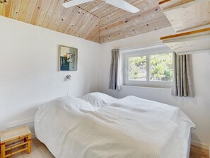 4 bedrooms, WiFi - "Botulf" - 3.8km from the sea by Interhome (Rømø)