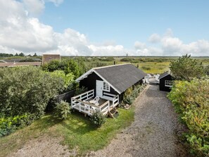 Terrace/patio - "Kylli" - 600m from the sea by Interhome (Rømø)