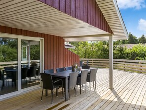 Outdoor dining - "Reidar" - 1km from the sea by Interhome (Rømø)