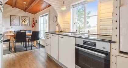 "Hendrine" - 500m from the sea by Interhome