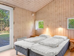 4 soveværelser, internetforbindelse